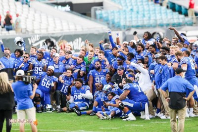 CFB2021TaxSlayerGatorBowlUKvsNCState1-2-21MDSVA-120