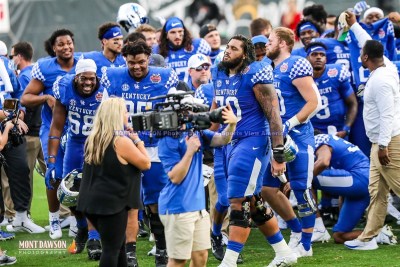 CFB2021TaxSlayerGatorBowlUKvsNCState1-2-21MDSVA-122