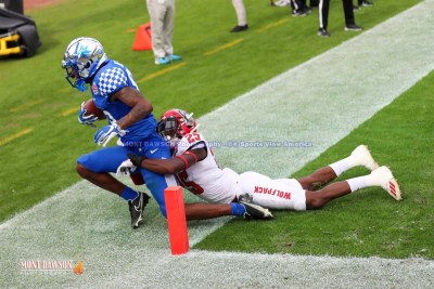 CFB2021TaxSlayerGatorBowlUKvsNCState1-2-21MDSVA-138