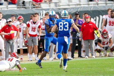 CFB2021TaxSlayerGatorBowlUKvsNCState1-2-21MDSVA-102