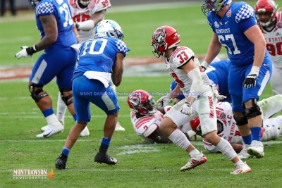 CFB2021TaxSlayerGatorBowlUKvsNCState1-2-21MDSVA-64