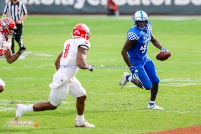 CFB2021TaxSlayerGatorBowlUKvsNCState1-2-21MDSVA-86