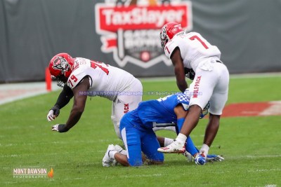 CFB2021TaxSlayerGatorBowlUKvsNCState1-2-21MDSVA-22