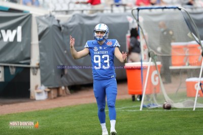 CFB2021TaxSlayerGatorBowlUKvsNCState1-2-21MDSVA-32