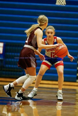 HSGBMontgomeryCovsBourbonCoFreshman1-7-21TRWSVA-10