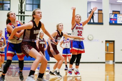 HSGBMontgomeryCovsBourbonCoFreshman1-7-21TRWSVA-40