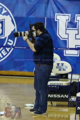 CBBHoopsKentuckyvsMissouri1-31-21TRWSVA-61