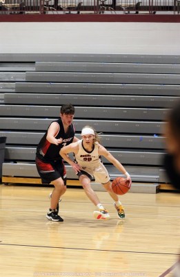 HSBBMagoffin62vsPrestonsburg60JASVA2-1-21-87