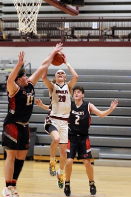 HSBBMagoffin62vsPrestonsburg60JASVA2-1-21-90