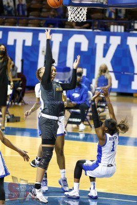 CBBHoopsKentuckyvsMissouri1-31-21TRWSVA-56