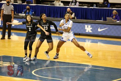 CBBHoopsKentuckyvsVandy1-17-21TRWSVA-21