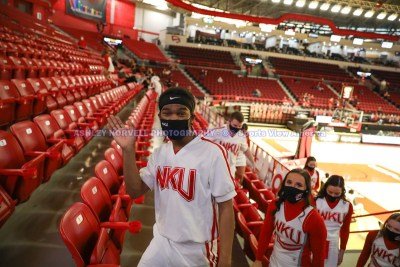 CBBHoopsWKUCheervsCharlotte1-29-21ANSVA-20