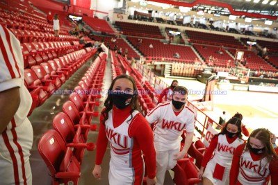 CBBHoopsWKUCheervsCharlotte1-29-21ANSVA-21