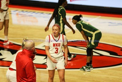 CBBHoopsWKUvsCharlotte1-29-21ANSVA-11