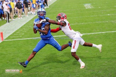 CFB2021TaxSlayerGatorBowlUKvsNCState1-2-21MDSVA-130