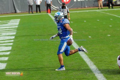 CFB2021TaxSlayerGatorBowlUKvsNCState1-2-21MDSVA-163