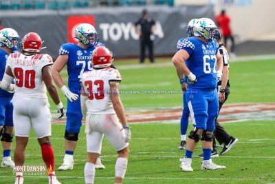 CFB2021TaxSlayerGatorBowlUKvsNCState1-2-21MDSVA-60