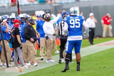 CFB2021TaxSlayerGatorBowlUKvsNCState1-2-21MDSVA-23