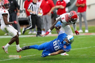 CFB2021TaxSlayerGatorBowlUKvsNCState1-2-21MDSVA-9