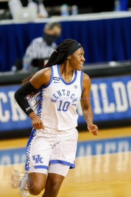 CWBBKentuckyvsSouthCarolina1-10-21TRWSVA-11
