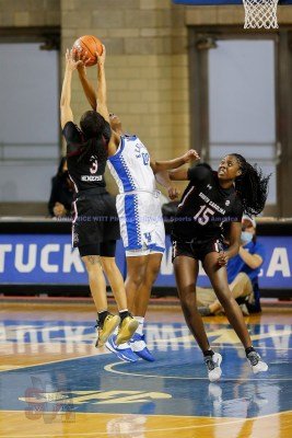 CWBBKentuckyvsSouthCarolina1-10-21TRWSVA-16