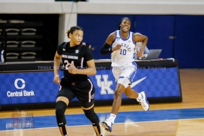 CWBBKentuckyvsSouthCarolina1-10-21TRWSVA-19