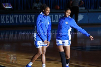 CWBBKentuckyvsSouthCarolina1-10-21TRWSVA-44