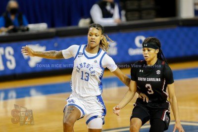 CWBBKentuckyvsSouthCarolina1-10-21TRWSVA-9