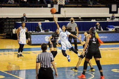 CWBBKentuckyvsSouthCarolina1-10-21TRWSVA-86