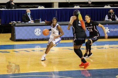 CWBBKentuckyvsSouthCarolina1-10-21TRWSVA-88