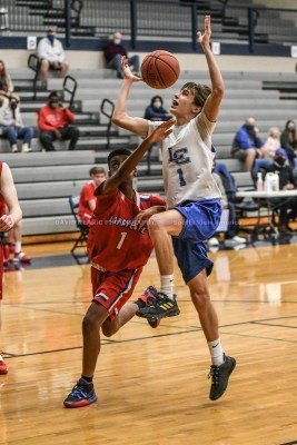 HSBBFreshLafayettevsLexCath1-25-21DRSVA-14