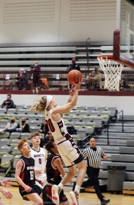 HSBBMagoffin62vsPrestonsburg60JASVA2-1-21-81