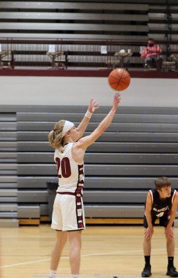 HSBBMagoffin62vsPrestonsburg60JASVA2-1-21-93