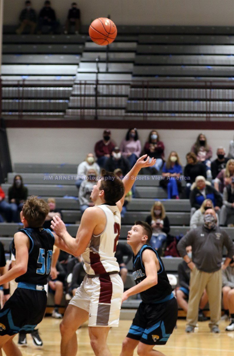 High School Basketball Magoffin Co vs Floyd Central 11221 (Gallery