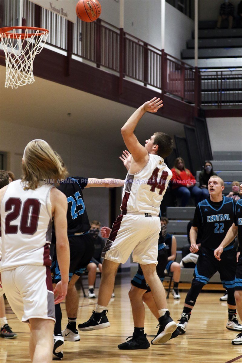 High School Basketball Magoffin Co vs Floyd Central 11221 (Gallery