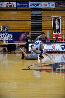 HSBBWYMTClassicBuckhornvsWolfeCo2-2-21TMSVA-223