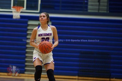 HSGBMontgomeryCoLadyIndiansvsWestJessamineJV-17