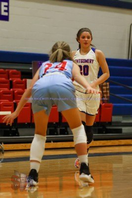 HSGBMontgomeryCoLadyIndiansvsWestJessamineJV-19