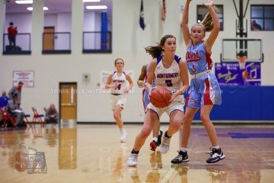 HSGBMontgomeryCoLadyIndiansvsWestJessamineJV-72