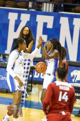 WBBUKHoopsvsArkansas12-31-20TRWSVA-7